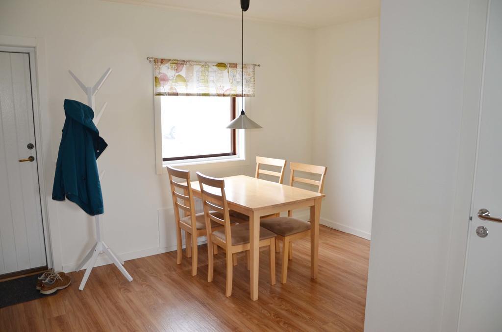 Apelvikstrand Semesterlagenheter Aparthotel Varberg Habitación foto