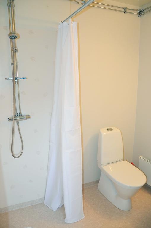 Apelvikstrand Semesterlagenheter Aparthotel Varberg Habitación foto
