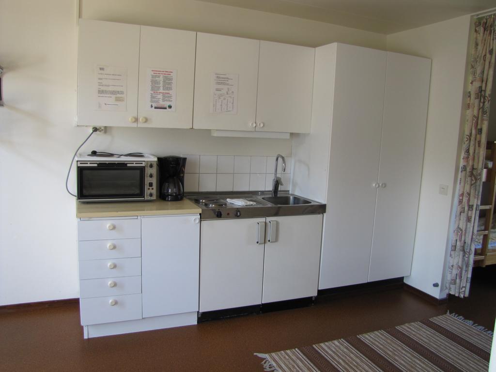Apelvikstrand Semesterlagenheter Aparthotel Varberg Habitación foto